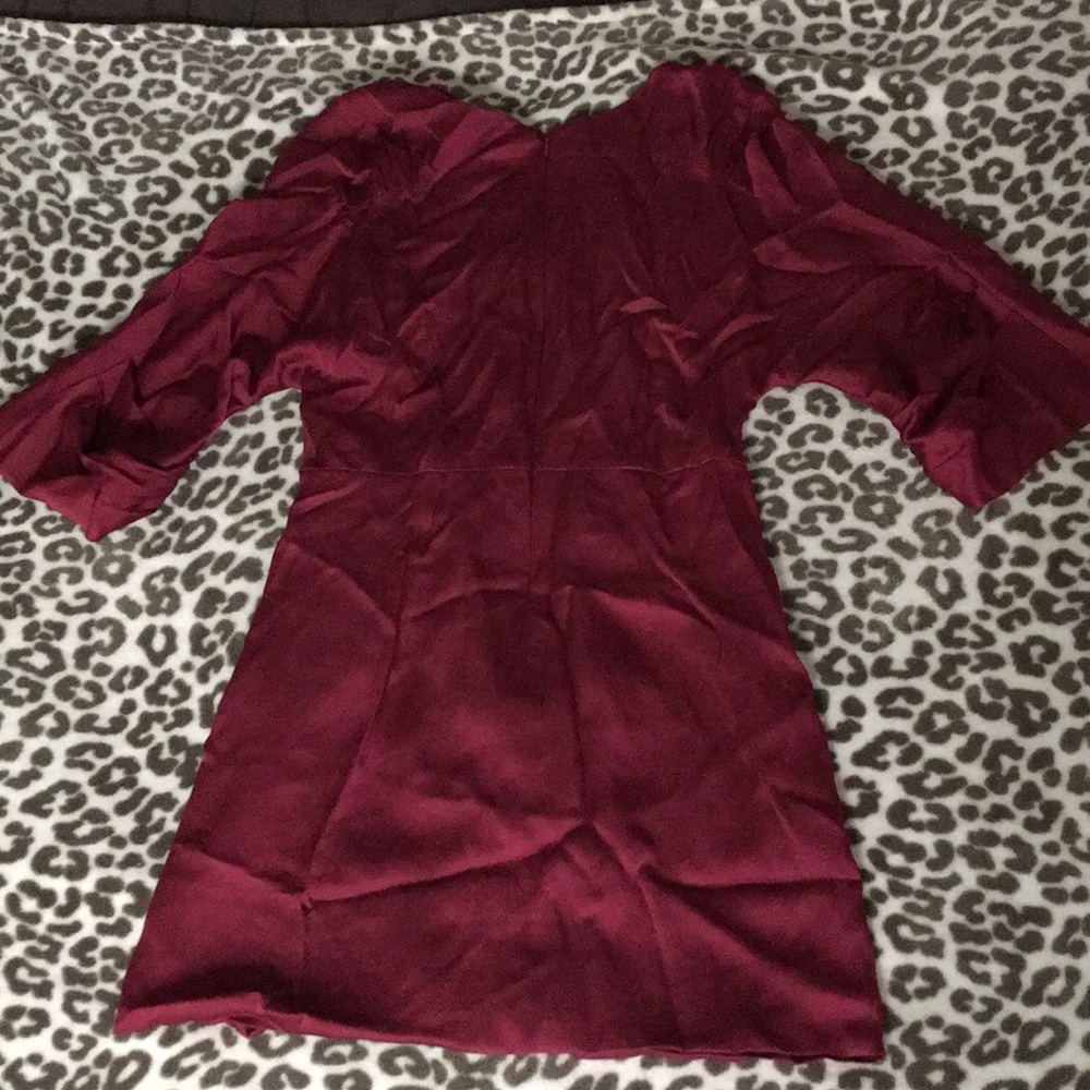 BCBG RUNWAY DRESS - Picture 2 of 4